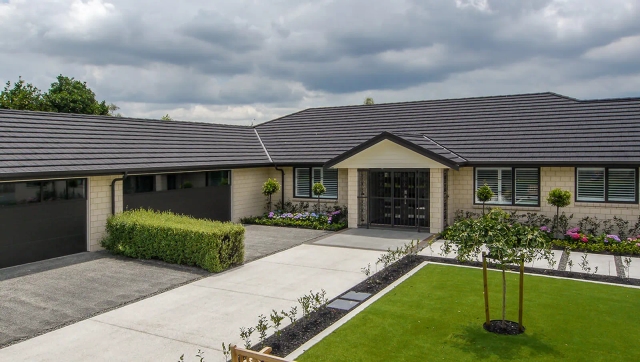 Show Home, 90 Karaka Road DRURY cover image