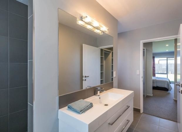 Orange Homes gallery image