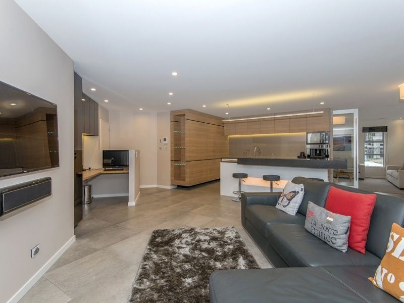 Devon Construction gallery image