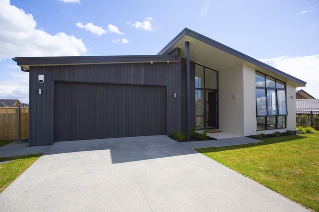 Beachlands Freestanding Home cover image