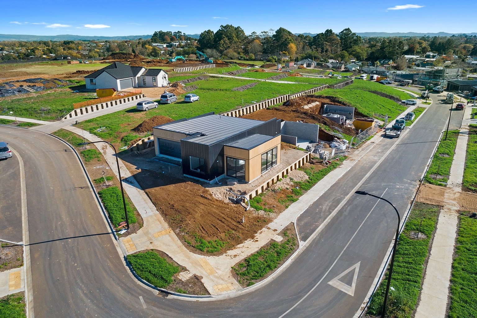 Dixon Heights gallery image