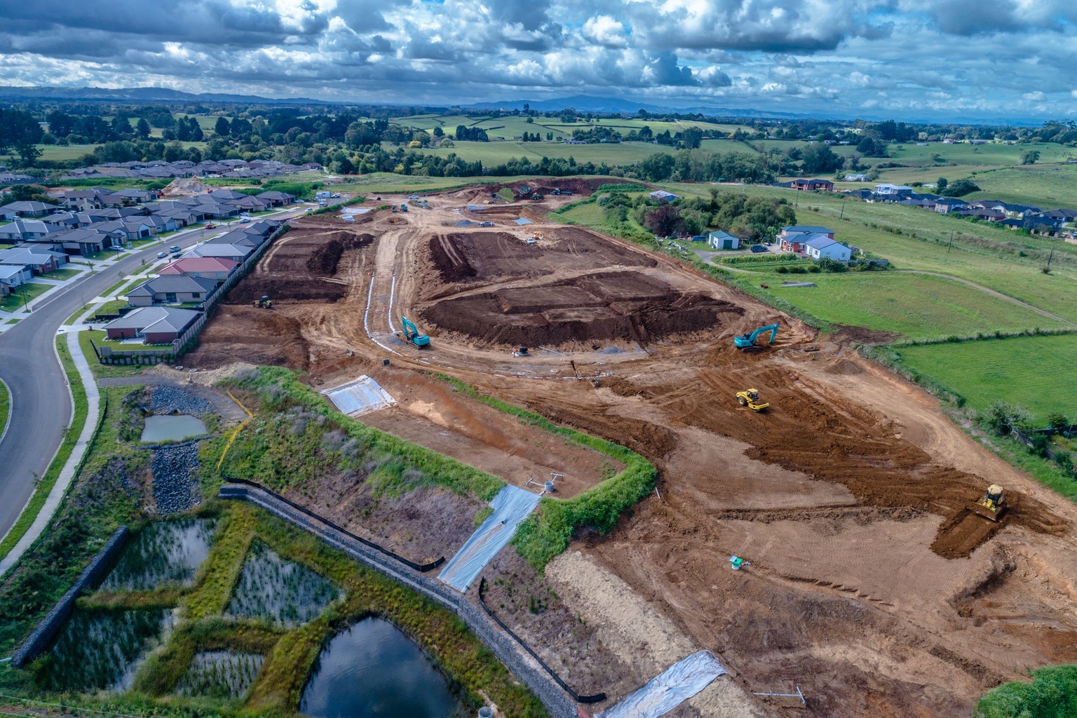 Dixon Heights gallery image