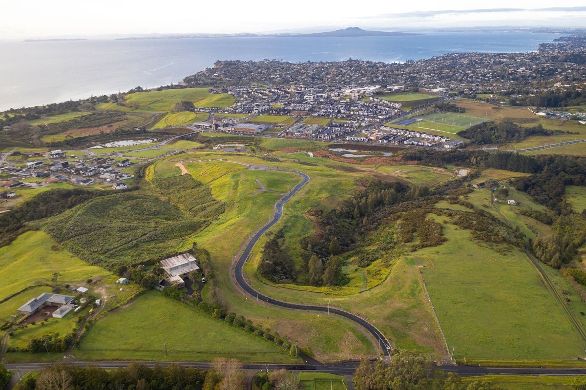 Long Bay gallery image