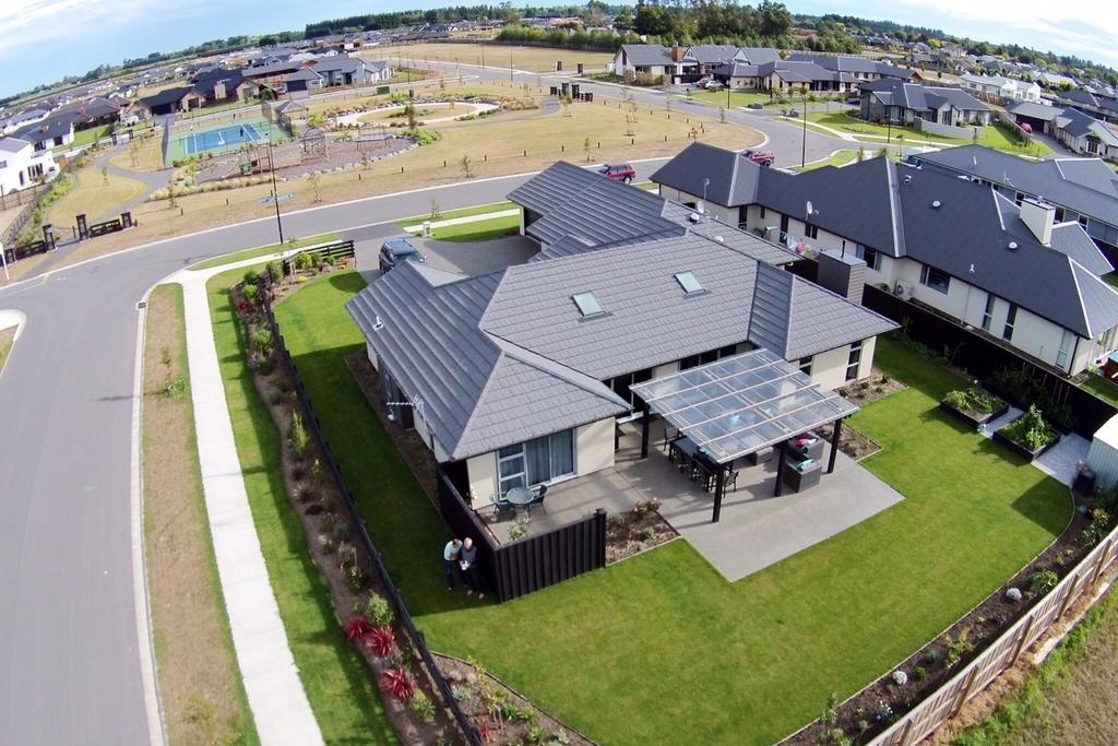 Gainsborough and Halkett Grove gallery image