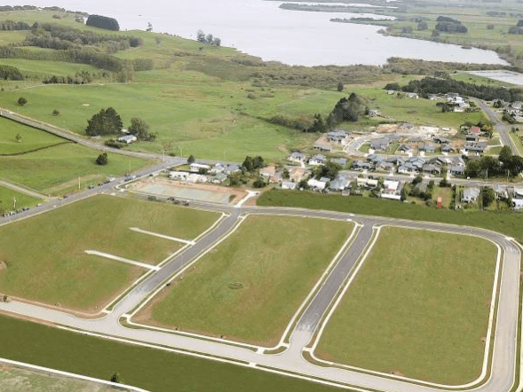 Swan Road gallery image